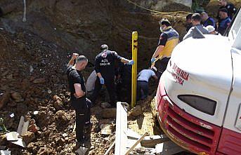 Giresun'da kayan toprağın altında kalan işçi kurtarıldı