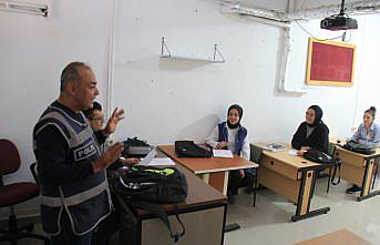 Havza'da polis, internet ve telefon dolandırıcılığına karşı uyardı