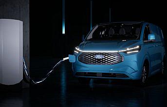 Kocaeli fabrikalarında üretilecek E-Transit Custom tanıtıldı