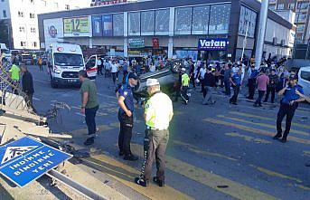 Rize'de devrilen kamyonetin sürücüsü ile çarptığı kişi yaralandı