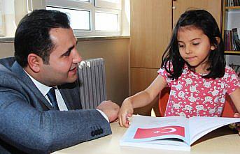 Taşova Kaymakamı Gökcecik köy okulunu ziyaret etti