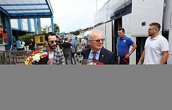 Trabzonspor'un rakibi Kızılyıldız, Trabzon'a geldi