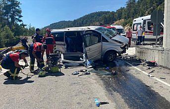 Trafik kazasında ölen öğrencinin Düzce'deki okulunda hüzünlü dersbaşı