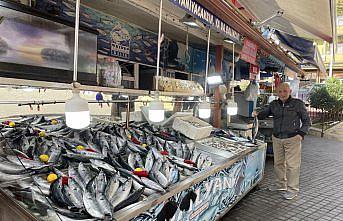 Bartın'da soğuk hava balık fiyatlarını yükseltti