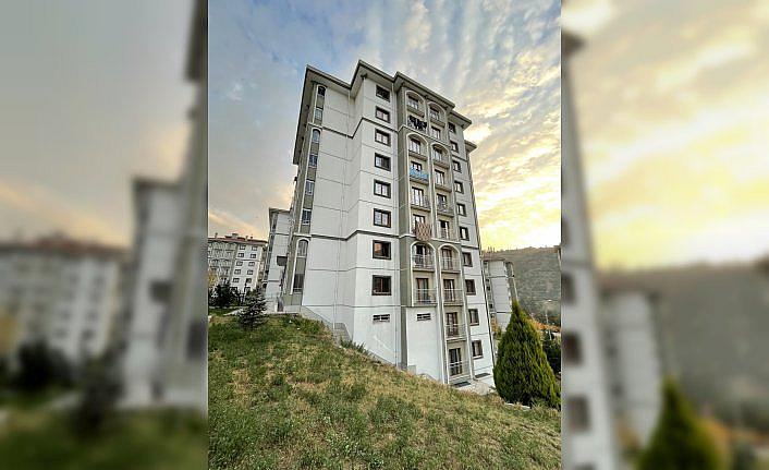 Karabük'te apartman dairesinde çıkan yangında bir kişi öldü