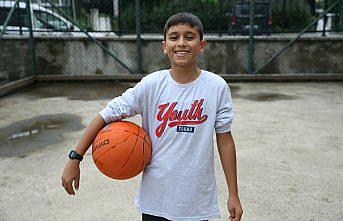 Ortaokul öğrencisi, Heimlich manevrasıyla arkadaşının hayatını kurtardı