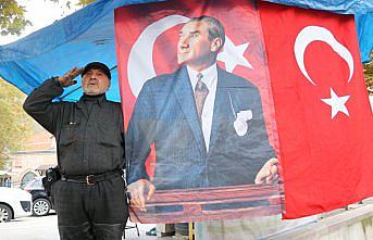 Amasya'da ayakkabı boyacısı siren sesi sırasında gözyaşlarını tutamadı