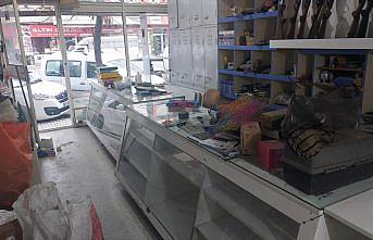 Amasya'da bir iş yerindeki soba yaşanan patlama hasara neden oldu