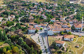 Çorum'da Yekbas köyünün mahalleye dönüştürülmesi belediye meclisinde kabul edildi