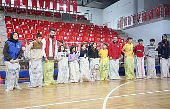 Depremden etkilenen çocuklar korkularını oyunla yeniyor
