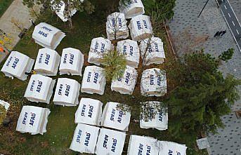 Düzce'de vatandaşların çadır kentlerde konaklaması sürüyor