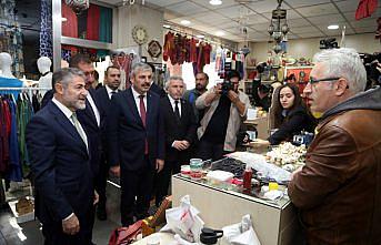 Hazine ve Maliye Bakanı Nebati, Kastamonu'da ziyaretlerde bulundu
