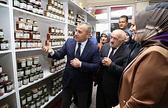 Kadınların ürettiği yöresel ürünler kooperatif mağazasıyla tüketiciye ulaşacak