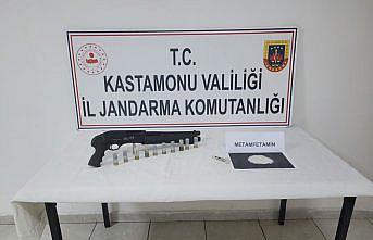 Kastamonu'da uyuşturucu operasyonlarında 3 kişi gözaltına alındı