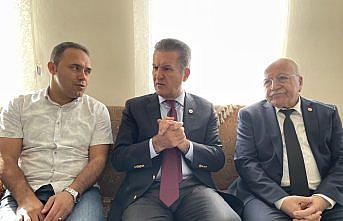 TDP Genel Başkanı Sarıgül, Amasra'daki patlamadan yaralı kurtulan madenciyi ziyaret etti