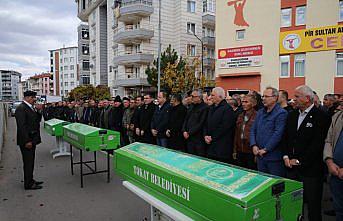 Tokat'ta silahla öldürülmüş halde bulunan biri muhtar 3 kişinin cenazesi defnedildi