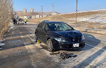 Bayburt'ta otomobilin çarptığı kişi yaralandı