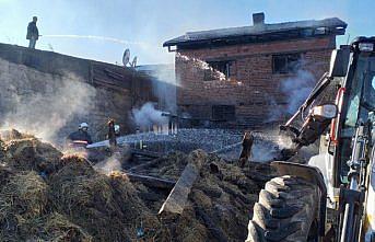 Bolu'da ev ve samanlık yangında kullanılamaz hale geldi