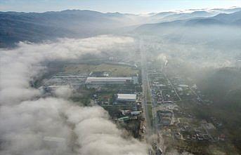 Düzce'de Bolu Dağı'nın eteklerinde sis tabakası oluştu
