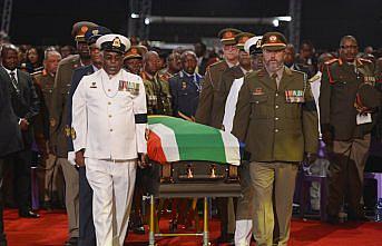 Güney Afrika'da etnik ve dini gruplara ayrımcılık Mandela'nın ölümünden sonra da sürüyor