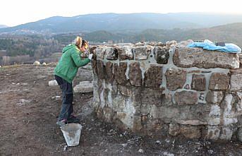 Hadrianopolis Antik Kenti'ndeki Roma Kalesi gün yüzüne çıkarılıyor