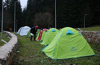 Kastamonu Üniversitesi öğrencileri doğada kamp yaptı