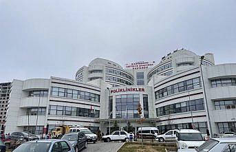 Kastamonu'da hastanede çıkan yangında 8 kişi dumandan etkilendi