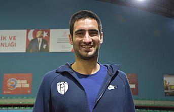 Milli tenisçi Cem İlkel'den ailelere “çocuklarınızı tenise yönlendirin“ çağrısı: