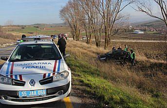 Samsun'da şarampole devrilen araçtaki bir kişi yaralandı