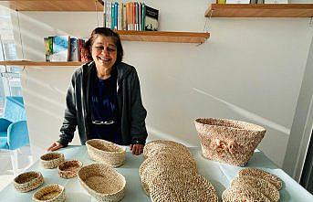 Alaçam Gençlik Merkezinde mısır yaprakları sanata dönüşüyor