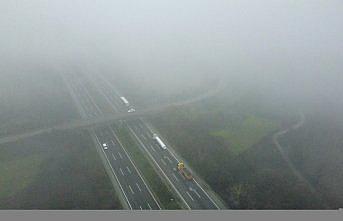 Bolu Dağı'nda sis görüş mesafesini düşürdü