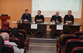 Karabük'te hakimler tecrübelerini öğrencilerle paylaştı