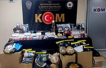 Kastamonu merkezli 4 ilde kaçakçılık operasyonunda 32 kişi yakalandı