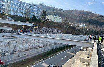 Keşap'ta batı çıkışı köprülü kavşak çalışmaları devam ediyor