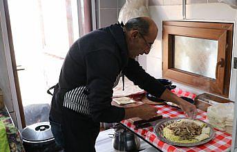 Kış aylarının vazgeçilmez lezzeti kaz tiridi “damak çatlatıyor“