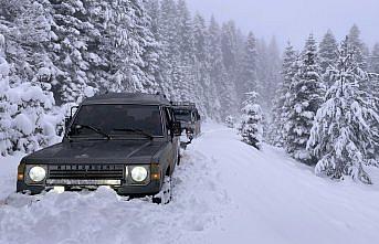 Sinop'un yüksek kesimlerinde kar etkili oldu