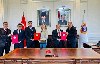 Ulubey'de hayırsever kardeşler konferans salonu yaptıracak