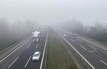 Anadolu Otoyolu'nda sis etkili oluyor