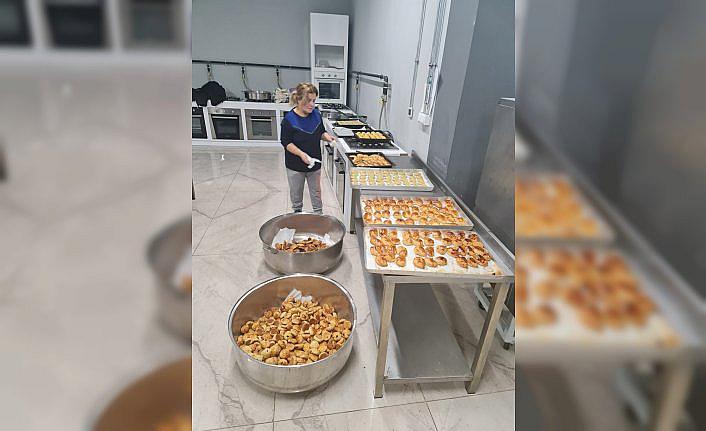 "Asrın felaketi"ni yaşayan bölgeye Samsun Of Çaykara Derneğinden yardım