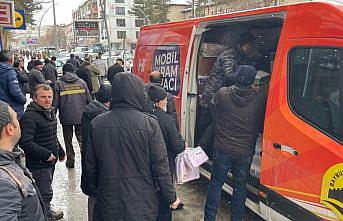 Bayburt'ta depremzedeler için yardım kampanyası başlatıldı