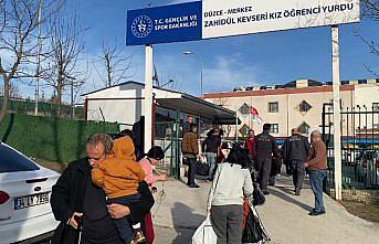 Deprem bölgesinden gelen 114 kişi Düzce'de KYK yurduna yerleştirildi