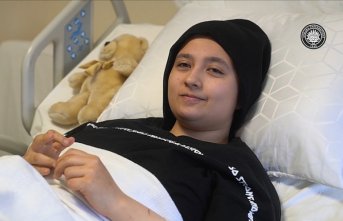 Depremin 248'inci saatinde enkazdan kurtarılan Aleyna Ölmez yaşadıklarını anlattı