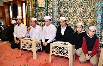 Depremlerde hayatını kaybedenler için Karabük'te hatim duası yapıldı