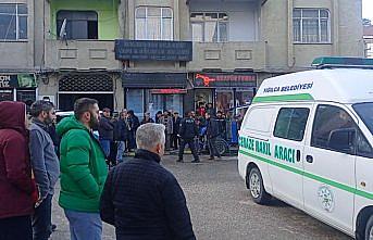 Düzce'de iş yerinde çıkan yangında 1 kişi öldü