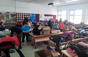 Espiye'de depremden etkilenen vatandaşlar için sosyal market açıldı