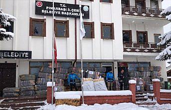 Kastamonu'da tekstil firması ürettiği 6 bin battaniyeyi bölgeye gönderdi