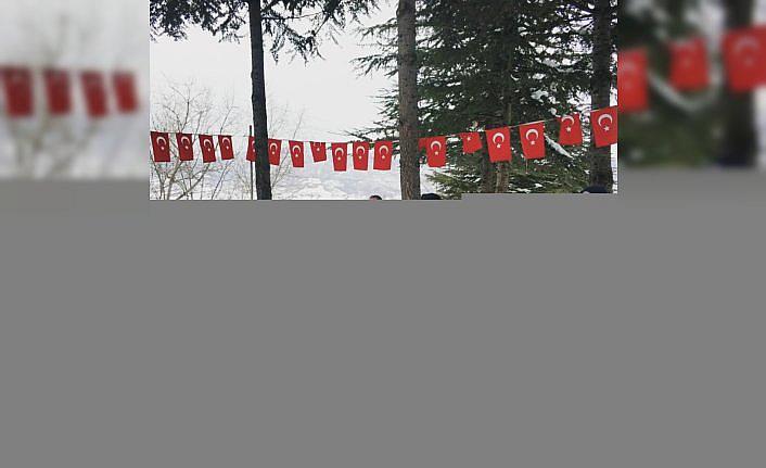 Şampiyon güreşçi Hüseyin Akbaş, Tokat'taki mezarı başında anıldı