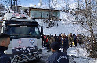 Sinop'un ilçelerinden deprem bölgesine yardımlar sürüyor