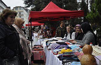 Artvin'de açılan kermeste elde edilen gelirle depremzedelere konteyner alınacak