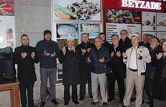 Bolu'dan kutsal topraklara giden umre kafilesi uğurlandı